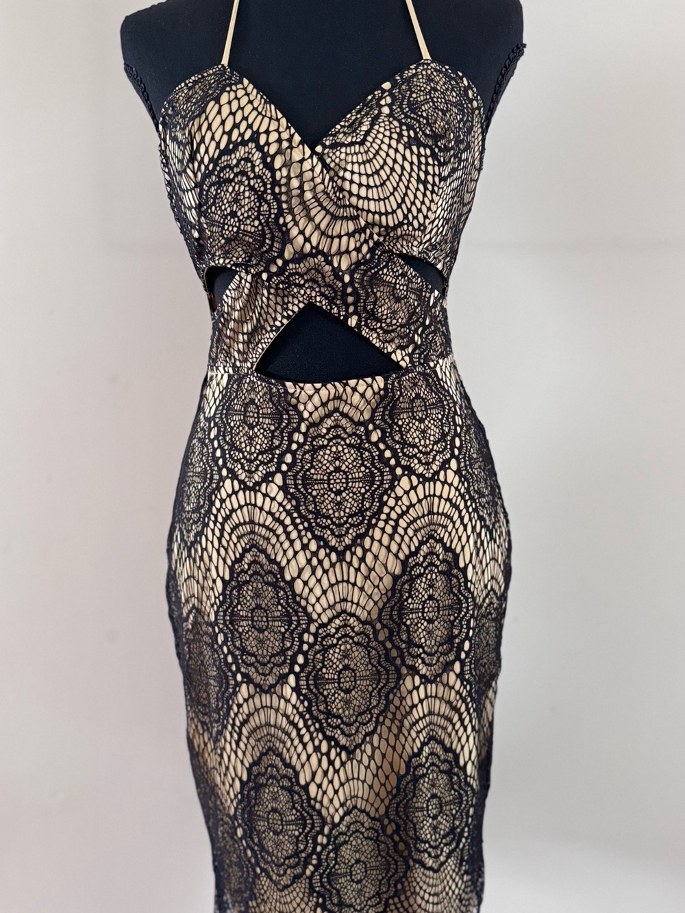 Guess Black Lace Overlay Cutout Sheath Dress - Elegant Evening Wear